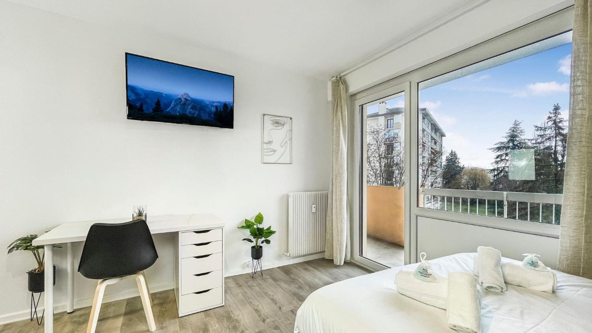 Homey La Coloc Mugi - Colocation Haut De Gamme - Chambres Privees - Balcon - Wifi Et Netflix - Proche Transports Commun Annemasse Exterior foto